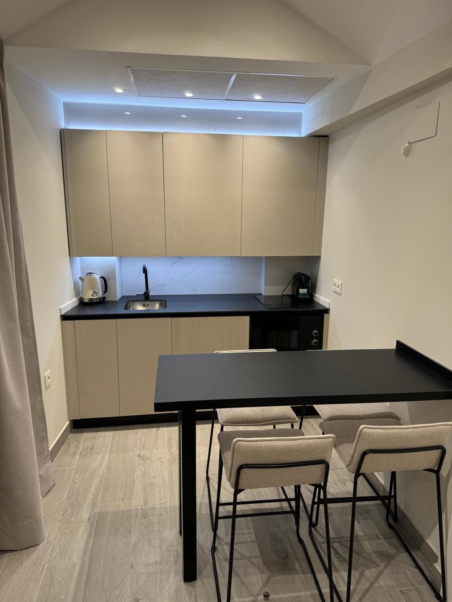 Suspiro 202 Elegant Apartment *
