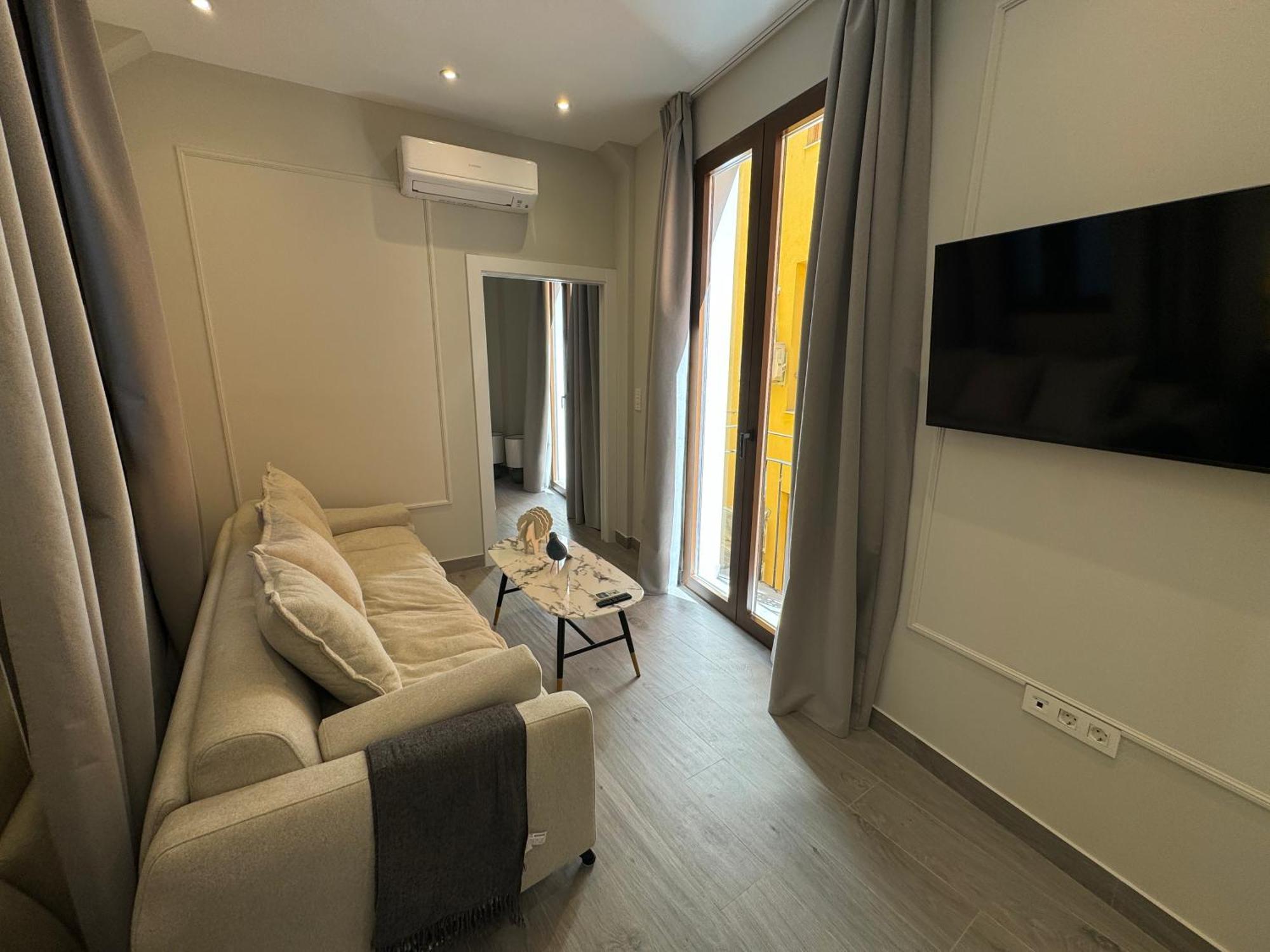 Suspiro 202 Elegant Apartment