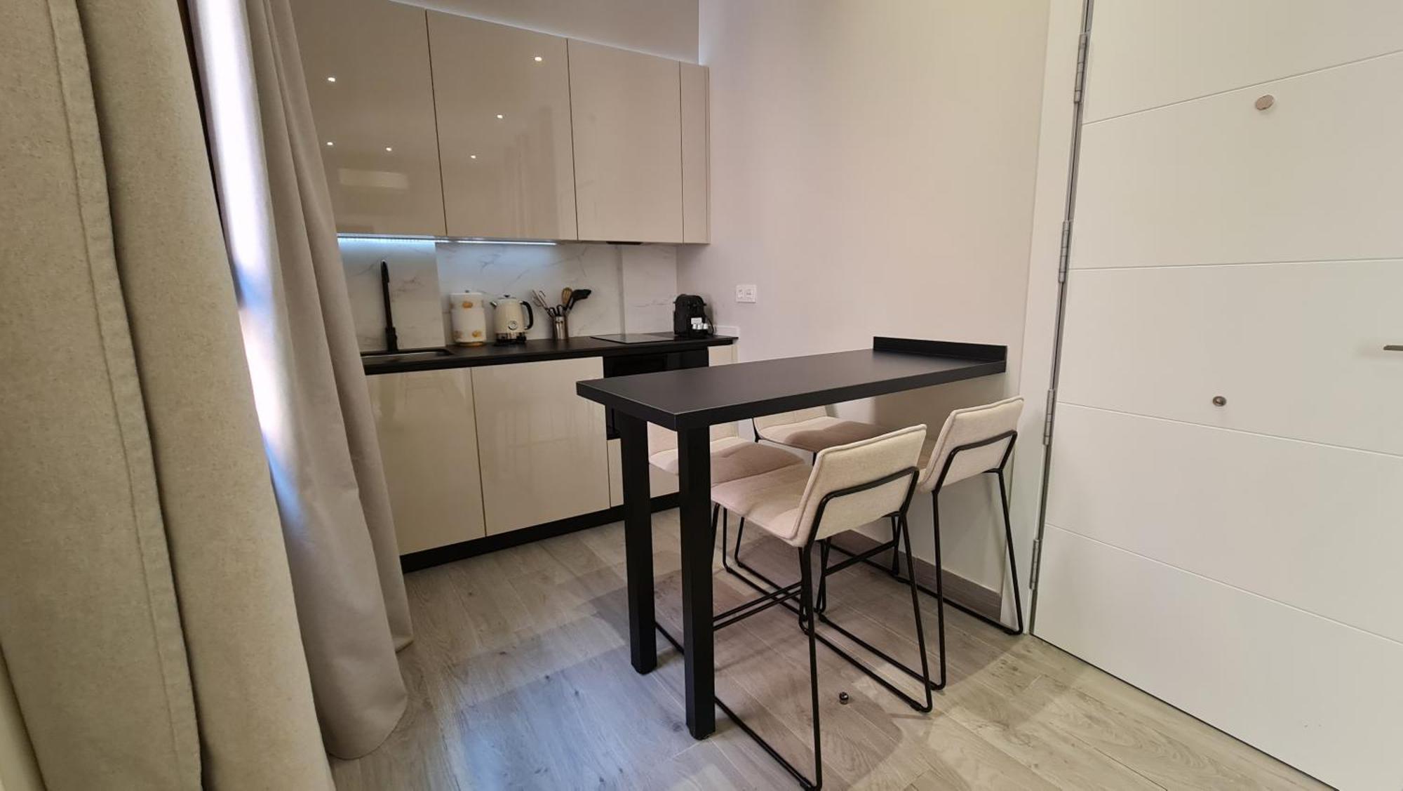 Suspiro 202 Elegant Apartment *